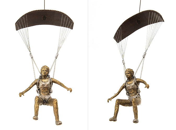 Figura en bronce y parapente en fierro | 1 mt x 45cms x 22cms